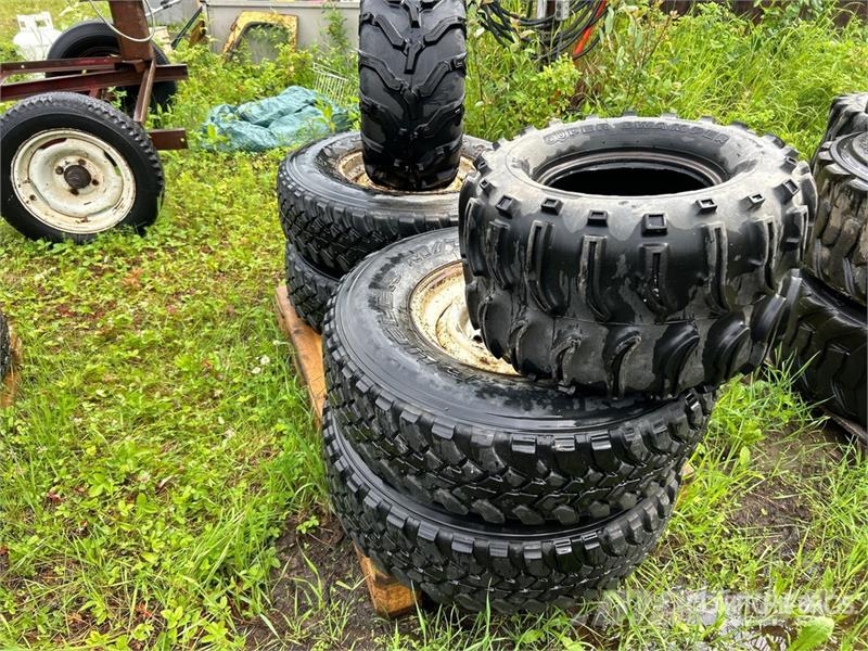 Quantity of (6) Mixed Tires Tyres, wheels and rims