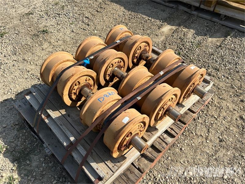 Quantity of (6) Single Flange Rollers Drugi deli