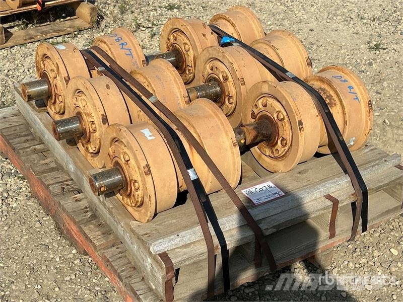 Quantity of (6) Single Flange Rollers Drugi deli