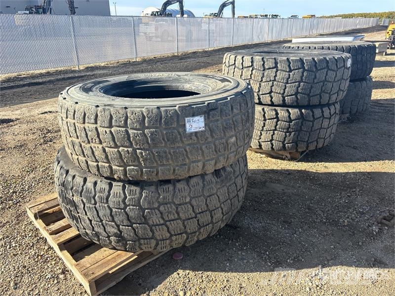 Quantity of (6) Tires Gume, točkovi i felne