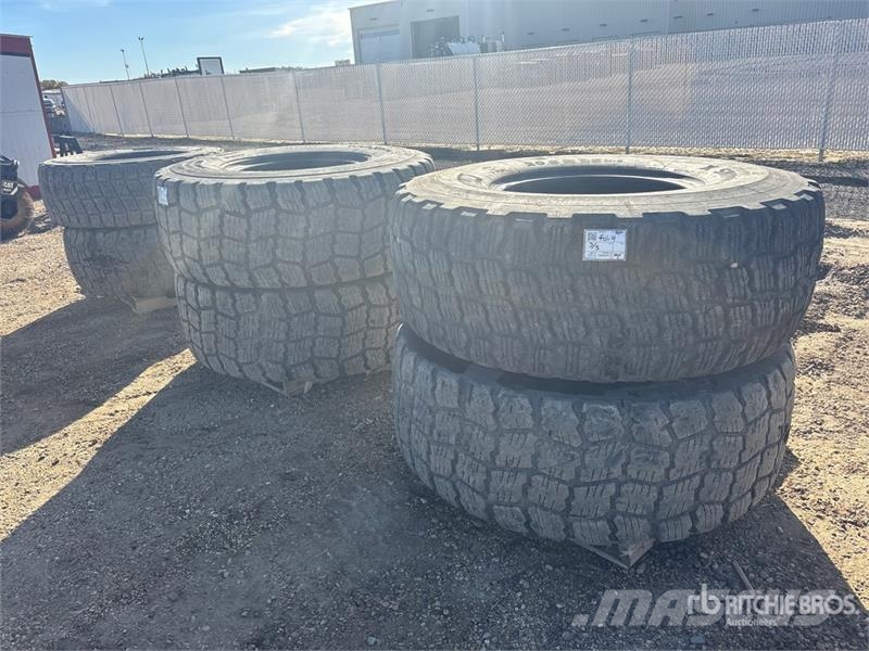 Quantity of (6) Tires Gume, točkovi i felne
