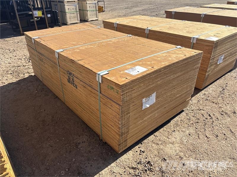  Quantity of (60) 1/2" 4x8 CSP/DFP No Stamp Plywood مكونات أخرى
