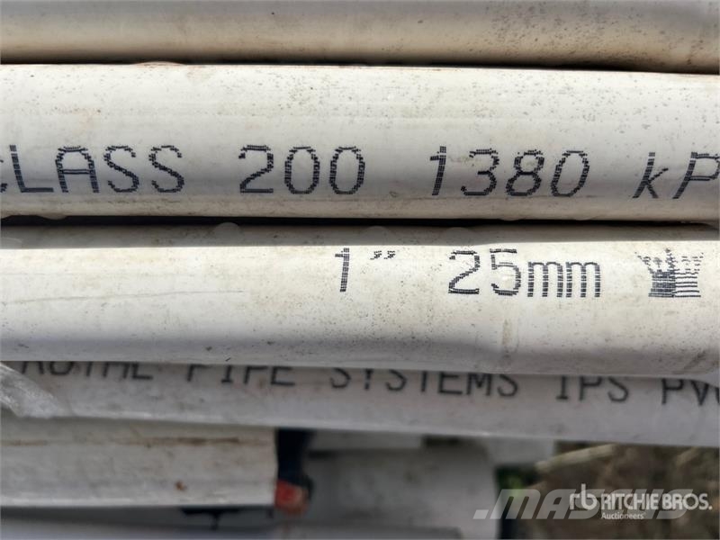 Quantity of (60) PVC Pipe Drugi deli