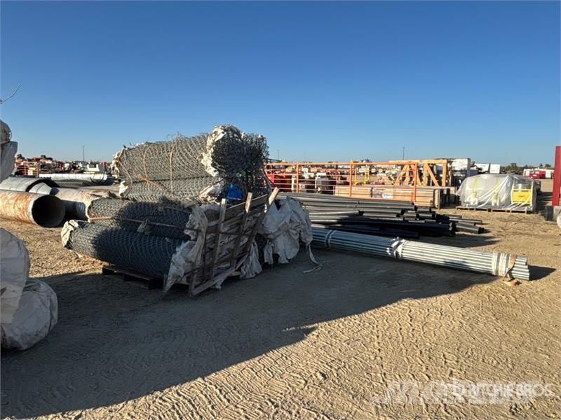 Quantity of 600 ft Package of 8 ft High Fencing Fencing equipment