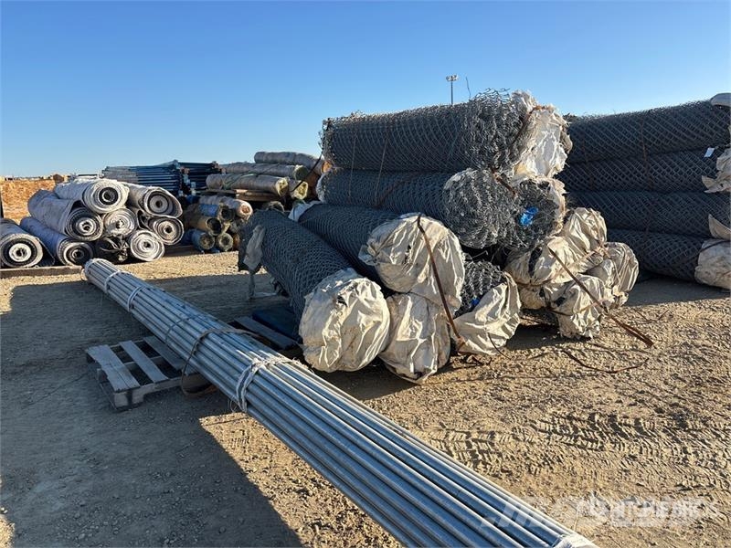 Quantity of 600 ft Package of 8 ft High Fencing Fencing equipment