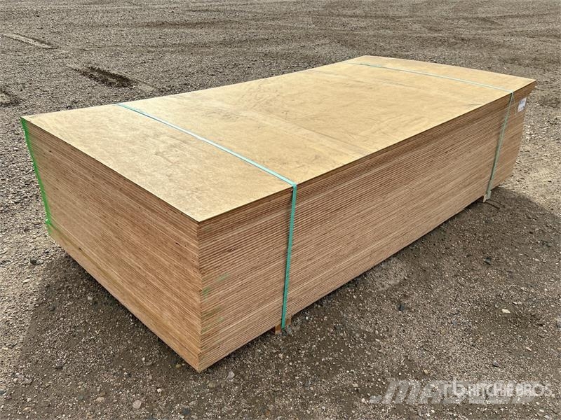 Quantity of (63) 4 ft x 8 ft x 3/8 in CSP/DFP No S Inne akcesoria