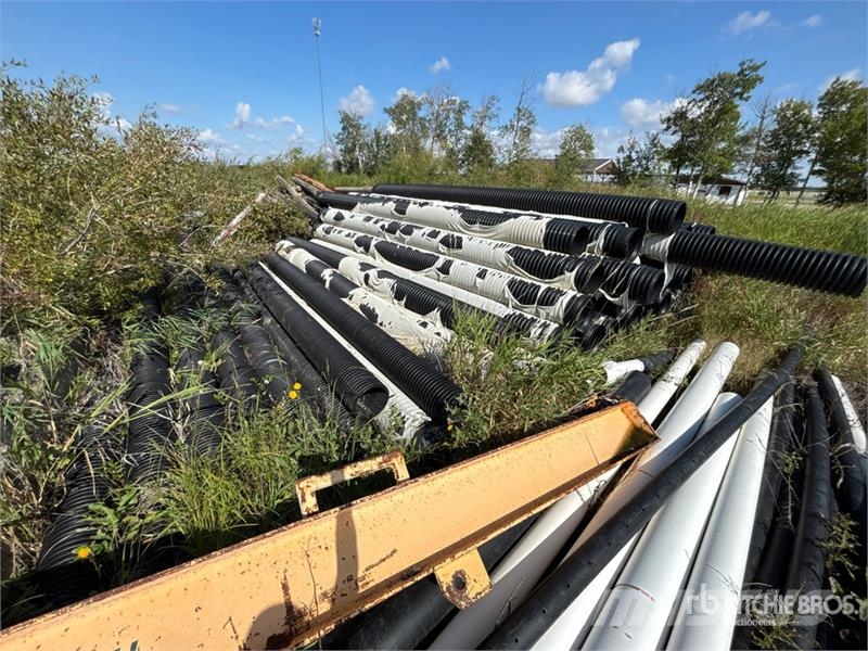 Quantity of (65) Weeping Tile Treuils, palans et monte-charge