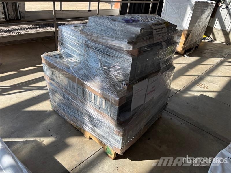  Quantity of (67) 12 in x 24 in x 3 in Galv Filter  Drugi deli