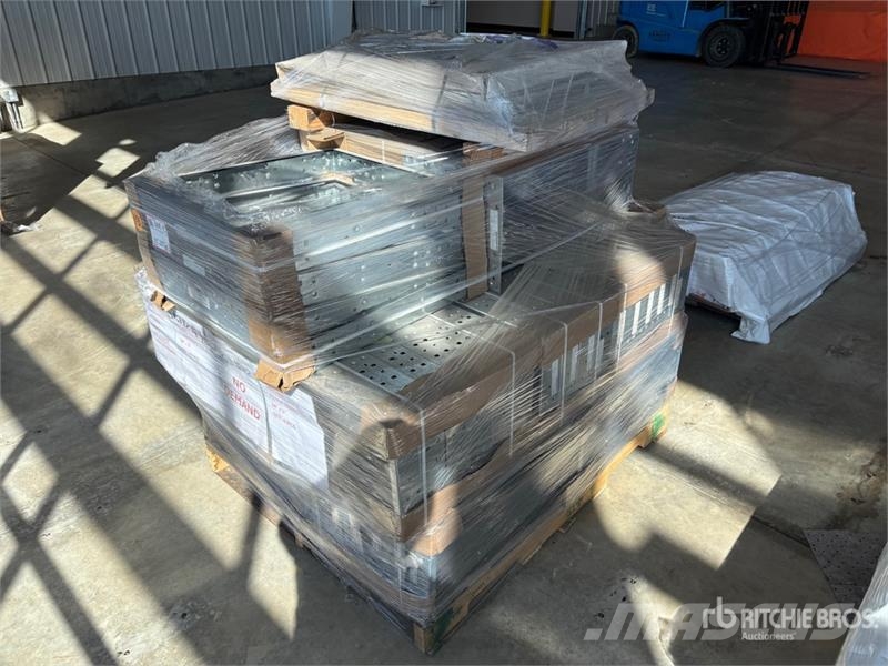  Quantity of (67) 12 in x 24 in x 3 in Galv Filter  Drugi deli