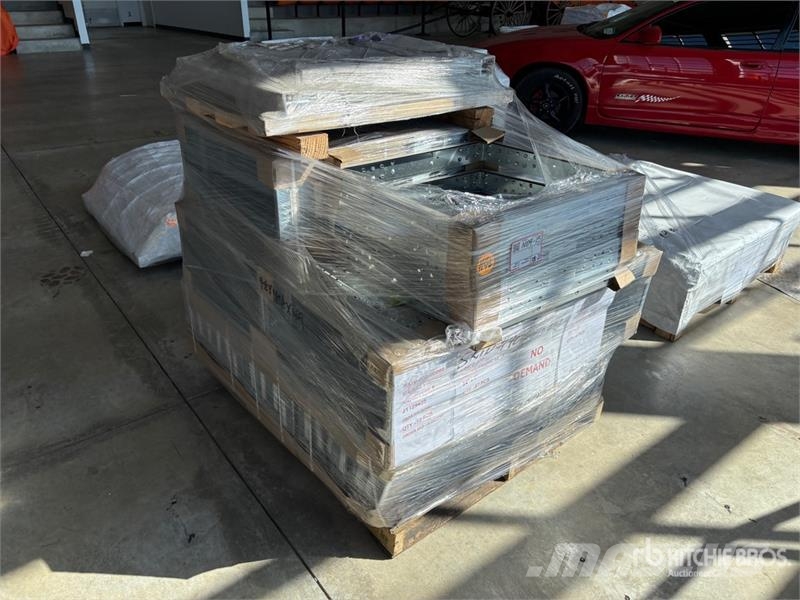  Quantity of (67) 12 in x 24 in x 3 in Galv Filter  Drugi deli