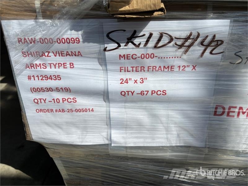  Quantity of (67) 12 in x 24 in x 3 in Galv Filter  Drugi deli