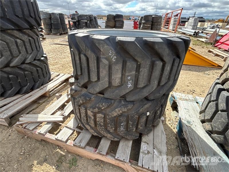 Quantity of (7) 355/55D625 Foam Filled Tires - Fit Gume, točkovi i felne