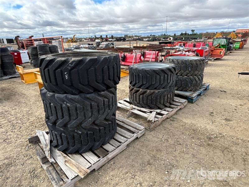 Quantity of (7) 355/55D625 Foam Filled Tires - Fit Gume, točkovi i felne