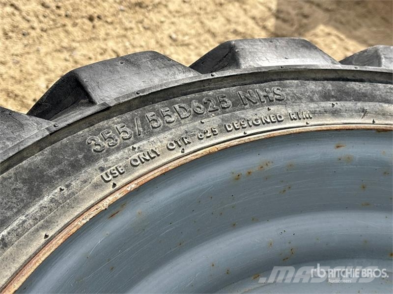 Quantity of (7) 355/55D625 Foam Filled Tires - Fit Gume, točkovi i felne