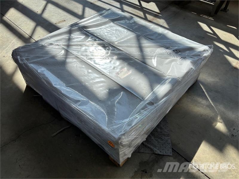  Quantity of (7) Fan Andre komponenter