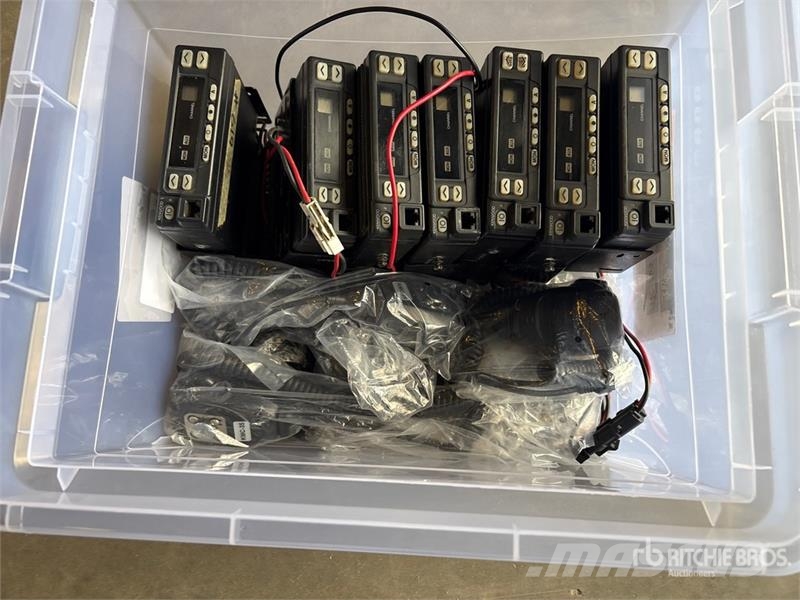 Quantity of (7) Kenwood TK762HG VHF Truck Radios Ďalšie komponenty