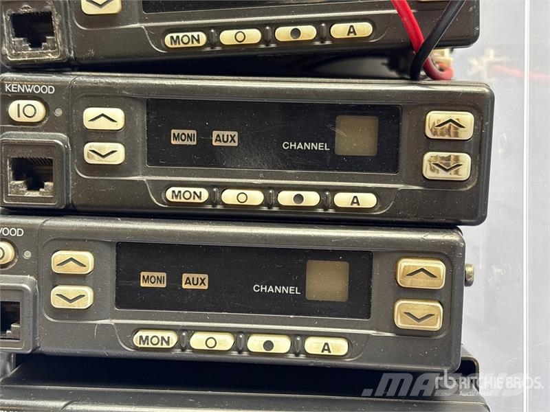Quantity of (7) Kenwood TK762HG VHF Truck Radios Ďalšie komponenty