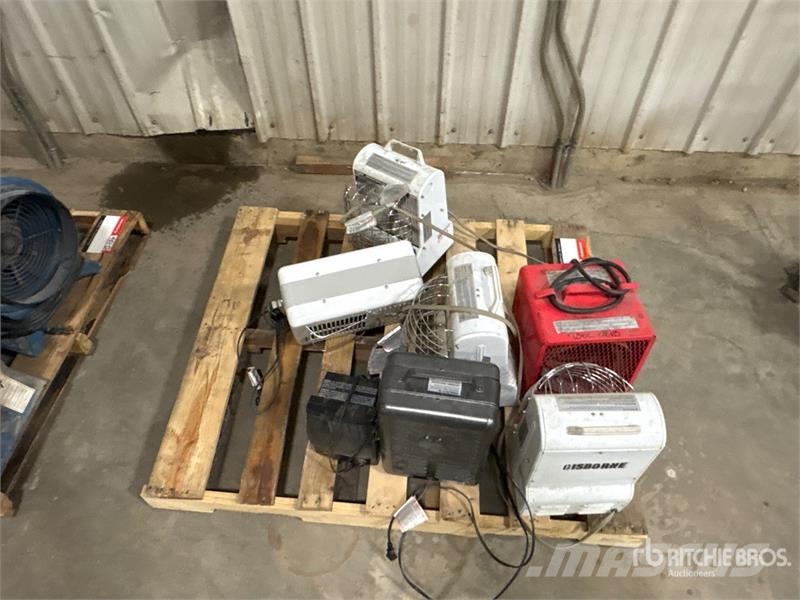 Quantity of (7) Miscellaneous Space Heater Topení a zařízení pro rozmrazování
