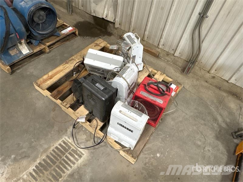 Quantity of (7) Miscellaneous Space Heater Topení a zařízení pro rozmrazování