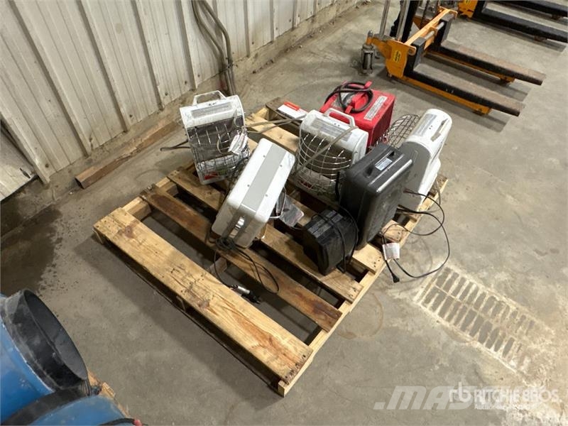 Quantity of (7) Miscellaneous Space Heater Topení a zařízení pro rozmrazování