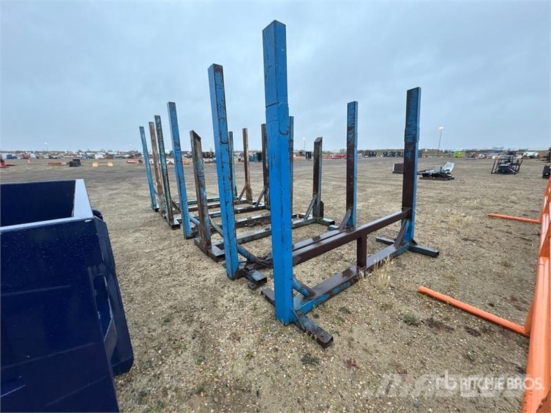 Quantity of (7) Pipe Bunks مكونات أخرى