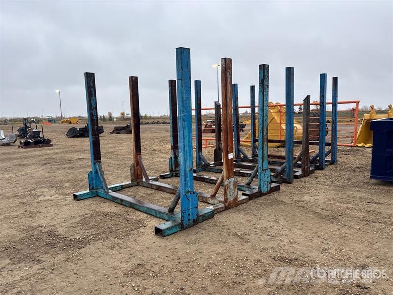 Quantity of (7) Pipe Bunks مكونات أخرى
