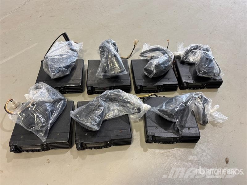 Quantity of (7) Vertex VX-4204-0-50 50 Watt, 501 Ďalšie komponenty
