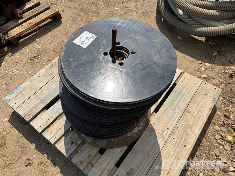 Quantity of (70) 20.5 in Midrow Bander Disc - Fits Kiti naudoti statybos komponentai