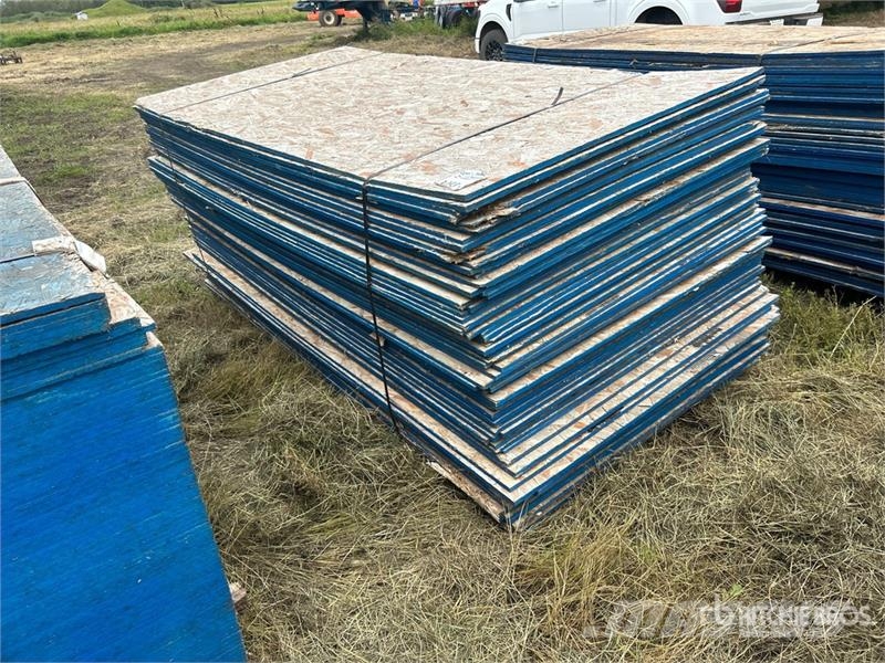 Quantity of (78) 4 in x 8 in OSB Board Drugi deli