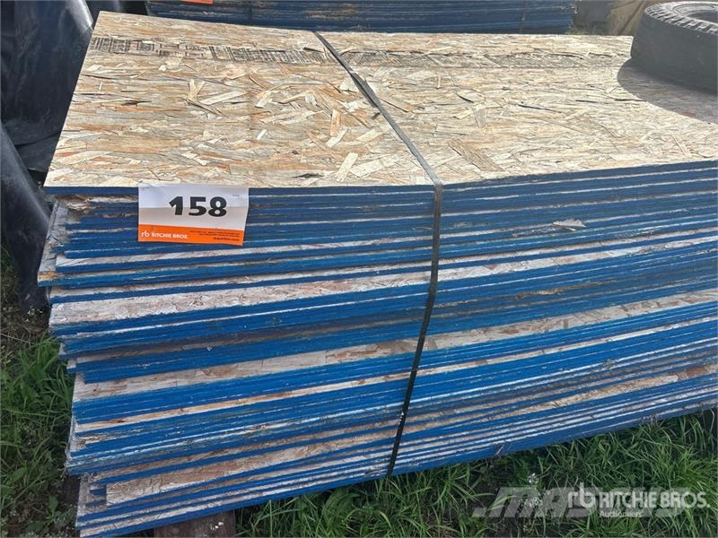  Quantity of (78) 4 in x 8 in OSB Board Drugi deli