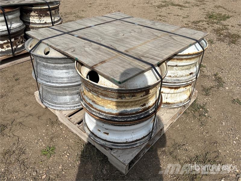 Quantity of (8) 22.5 inch Steel (6) and Aluminum ( Tyres, wheels and rims