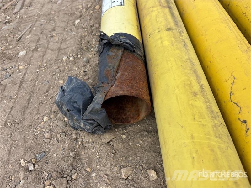 Quantity of (8) 3.5 in Steel Pipe 灌漑系統