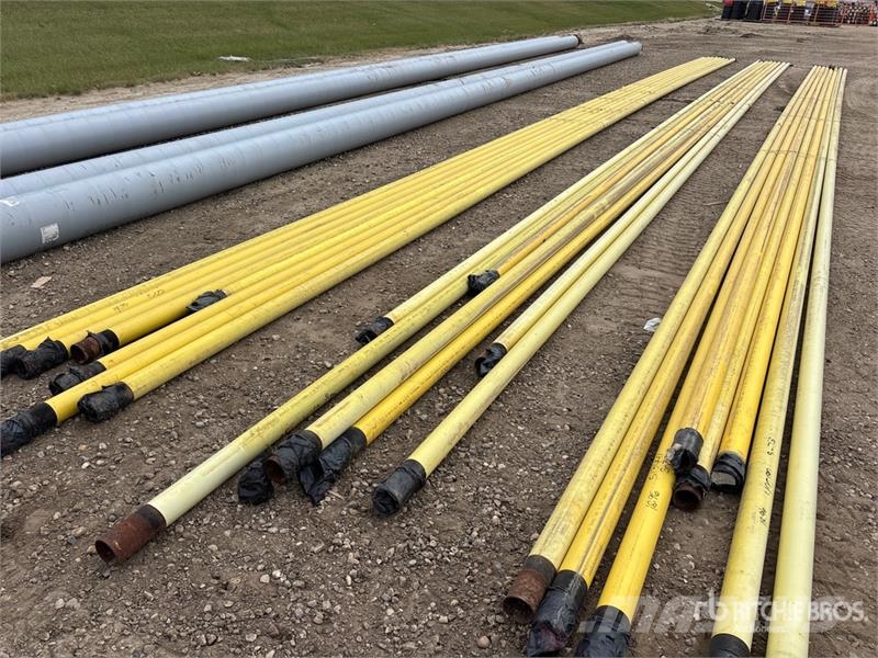 Quantity of (8) 3.5 in Steel Pipe 灌漑系統