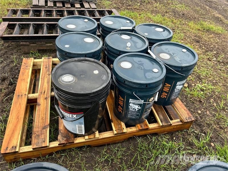 Quantity of (8) 5 gal Pails of Assorted Oil & Lubr Drugi deli