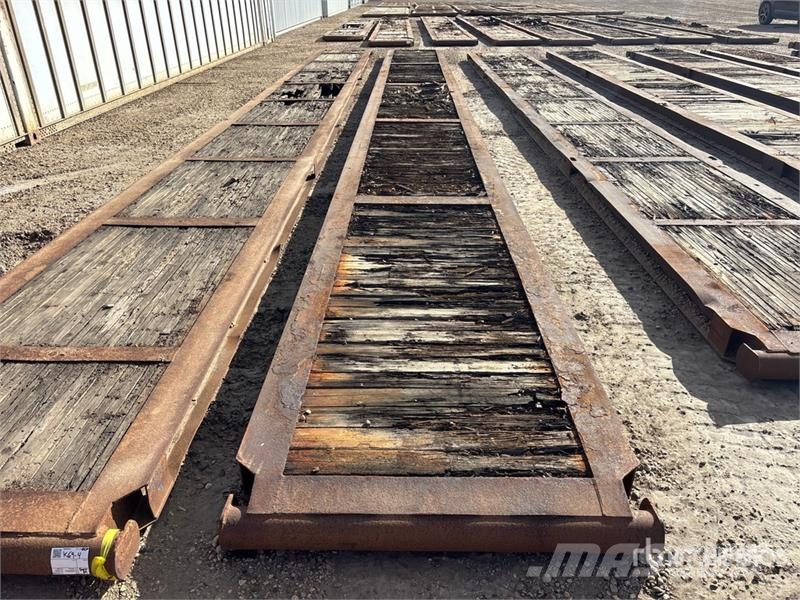 Quantity of (8) Custom Built Rig Mats Rezervni delovi i oprema za bušenje