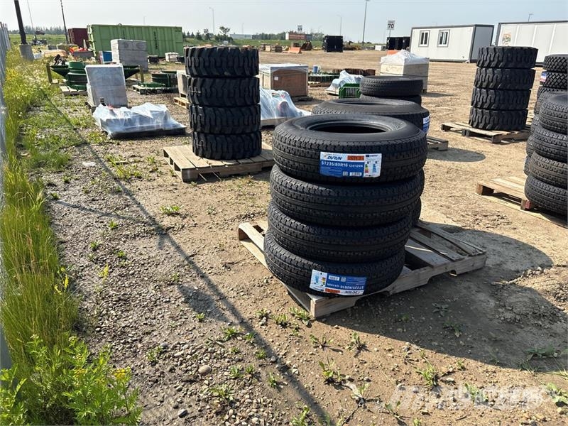  Quantity of (8) Durun ST235/80R16 Tires (Unused) Tyres, wheels and rims