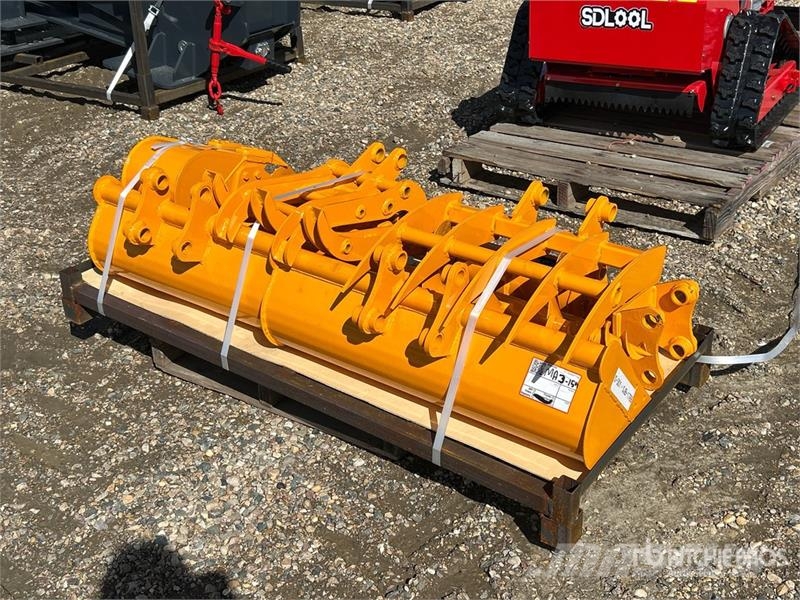 Quantity of (8) GIYI Cat 301 GYA-8 Mini Excavator Drugi deli