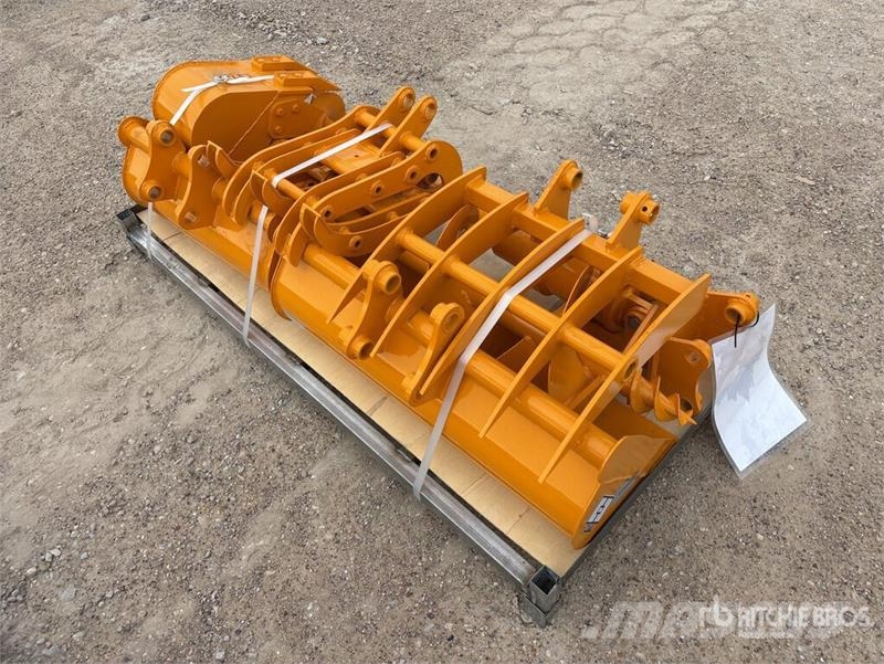  Quantity of (8)  GIYI Cat 301 GYA-8 Mini Excavator Inne akcesoria