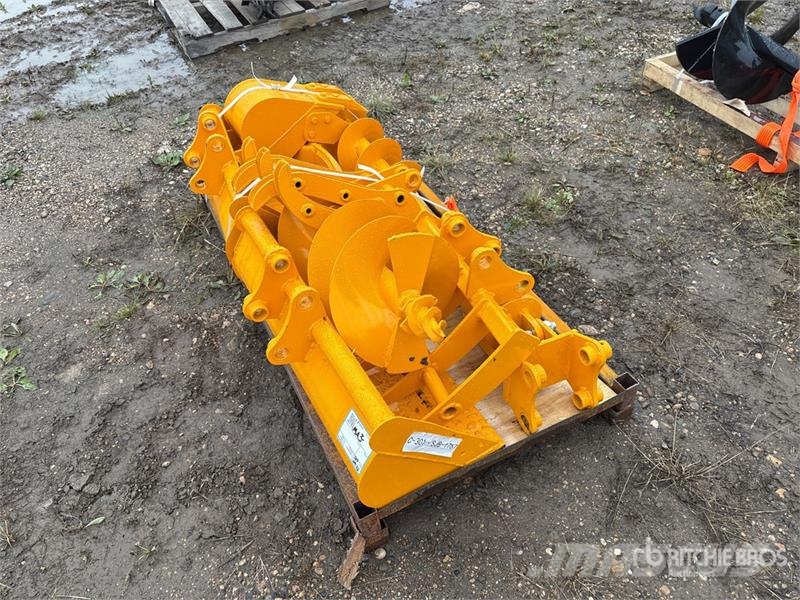 Quantity of (8) GIYI Cat 301 GYA-8 Mini Excavator Kiti naudoti statybos komponentai