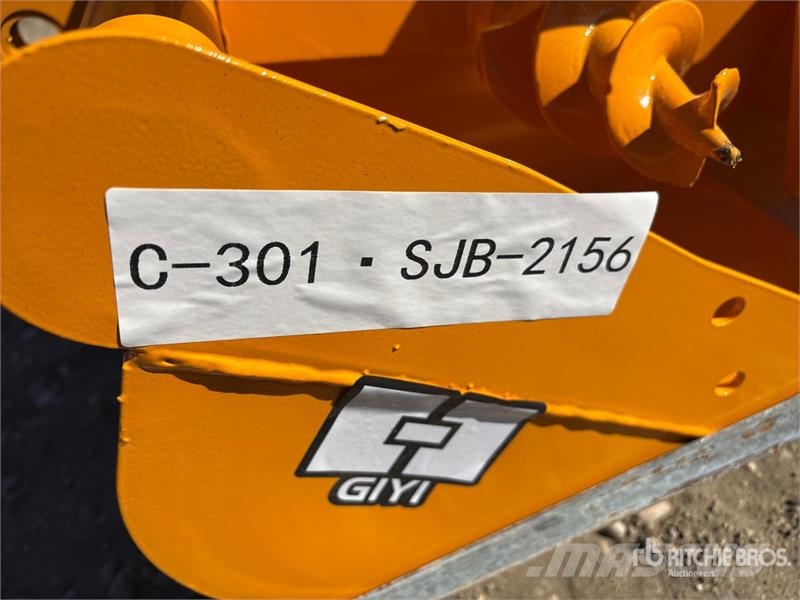  Quantity of (8)  GIYI Cat 301 GYA-8 Mini Excavator Otros componentes