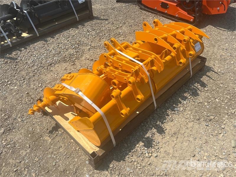 Quantity of (8) GIYI Cat 301 GYA-8 Mini Excavator Drugi deli