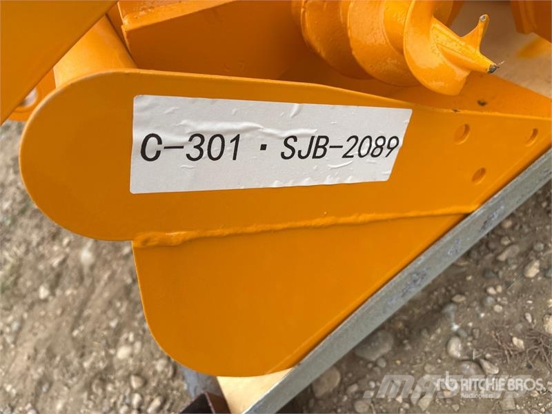  Quantity of (8)  GIYI Cat 301 GYA-8 Mini Excavator Otros componentes