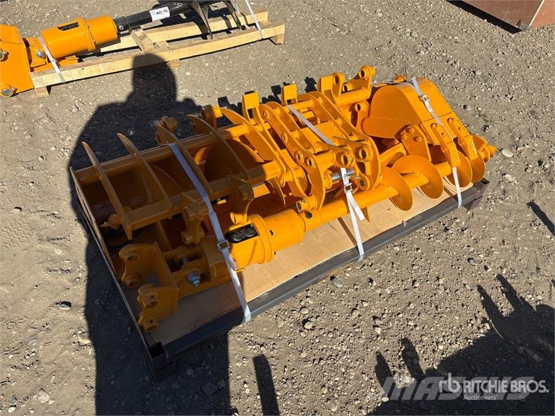  Quantity of (8)  GIYI Cat 301 GYA-8 Mini Excavator Otros componentes