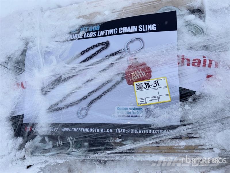 Quantity of (8) Greatbear Double Leg Lifting Hook Kran-Teile und Zubehör