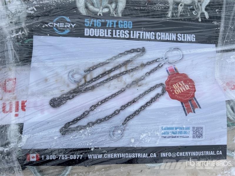  Quantity of (8) Greatbear Double Leg Lifting Hook  أجزاء ومعدات رافعات