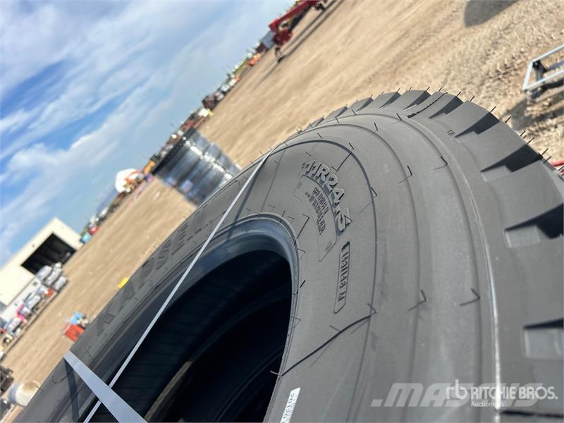 Quantity of (8) Kapsen 11R24.5 Tires (Unused) Tyres, wheels and rims