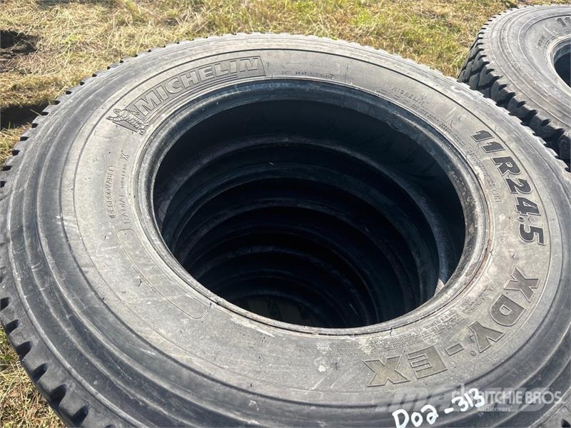  Quantity of (8) Michelin XDY-EX 11R24.5 Tires Tyres, wheels and rims
