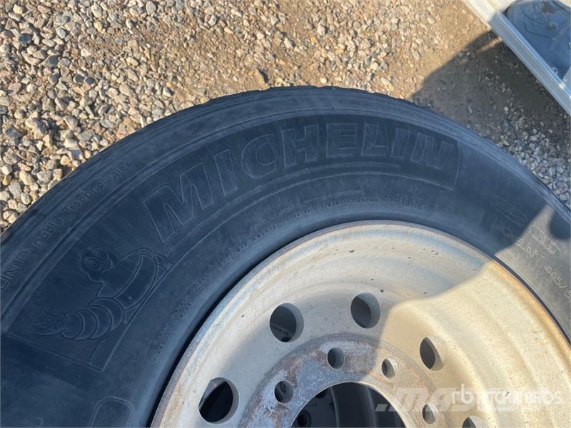 Quantity of (8) Michelin 445/50R22.5 Tires Tyres, wheels and rims