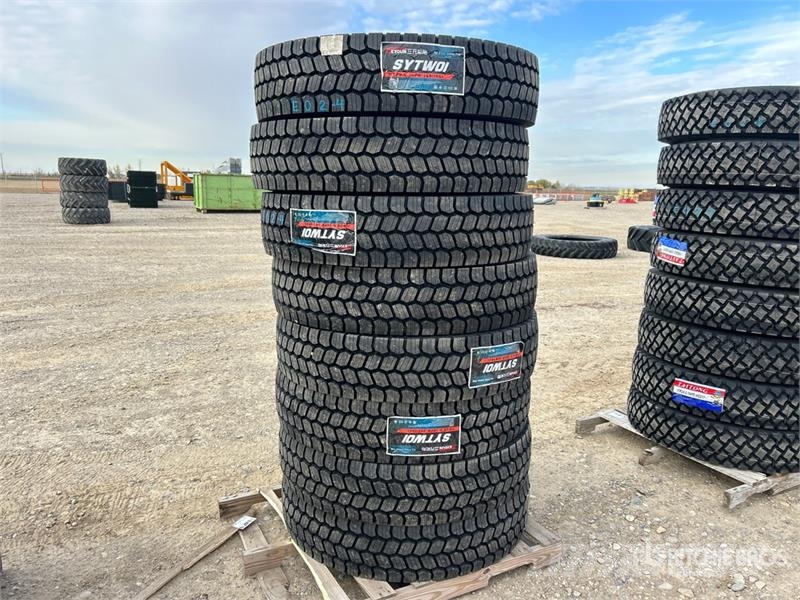  Quantity of (8) Seyoun 11R24.5 Tires (Unused) Pneus, roues et jantes