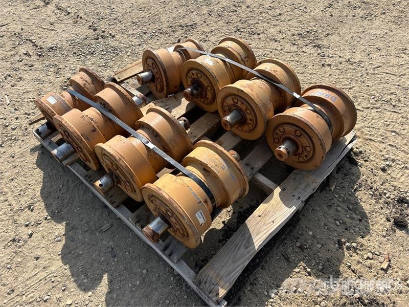  Quantity of (8) Single Flange Rollers - Fits D8 Ďalšie komponenty